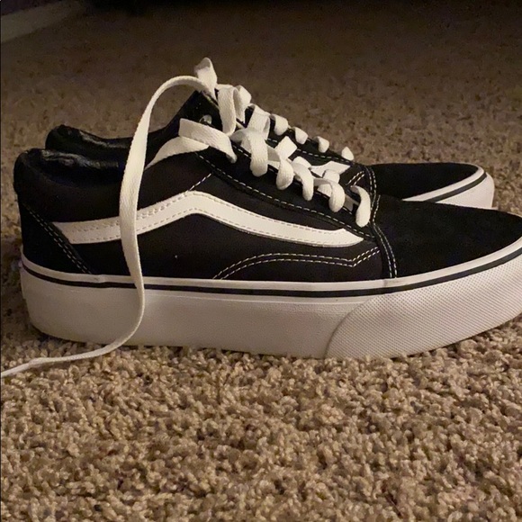 Vans Shoes - Platform Old Skool Vans